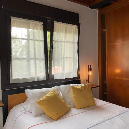 Casa Rural-la Casina De Camangu *