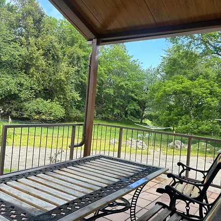 Casa Rural-la Casina De Camangu *